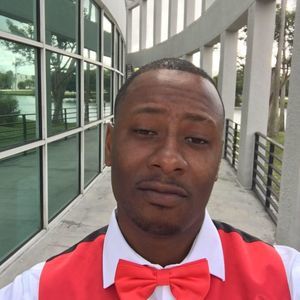 Meet your Posher, Ricardo